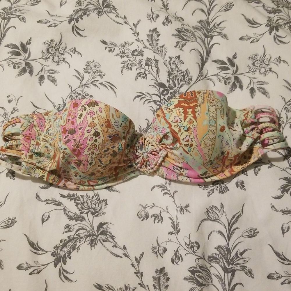 Victoria Secret Bathing Suit top 32B